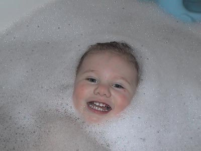 Emma posing in the bath